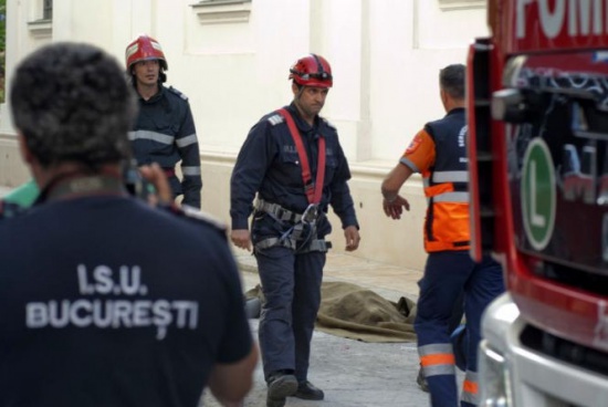 Cei doi pompieri care au verificat clubul Colectiv au fost trimiși în judecată