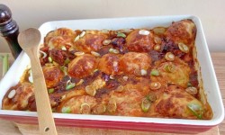 Tocanita de pui cu galuste din cartofi