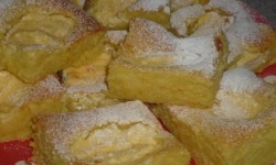 Prajitura cu branza dulce si iaurt