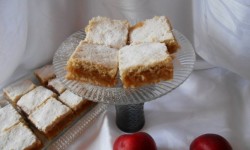 Prajitura taraneasca cu mere