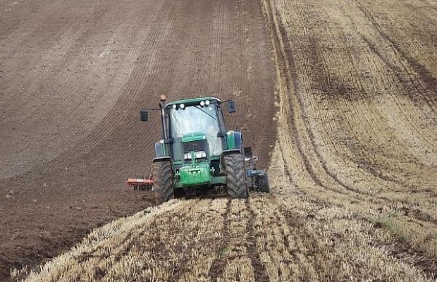 AFIR: Fondurile pentru infrastructura de acces agricolă au fost epuizate în șase minute de la deschiderea sesiunii