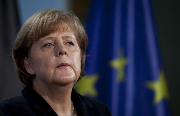 Merkel: Flancul estic al NATO trebuie consolidat
