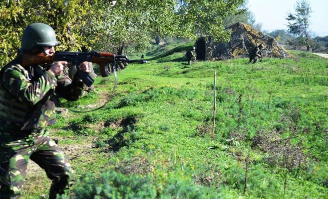 VIDEO Exerciţii militare de amploare în România. La Cincu, cel mai modern centru din sud-estul Europei, şi pe litoral