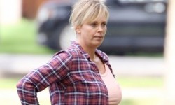 Actrița Charlize Theron s-a îngrășat cu 15 kilograme