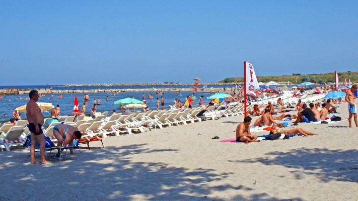 Peste 40 de copii, în prima lor vacanță la mare, printr-o campanie derulată de hotelierii din România