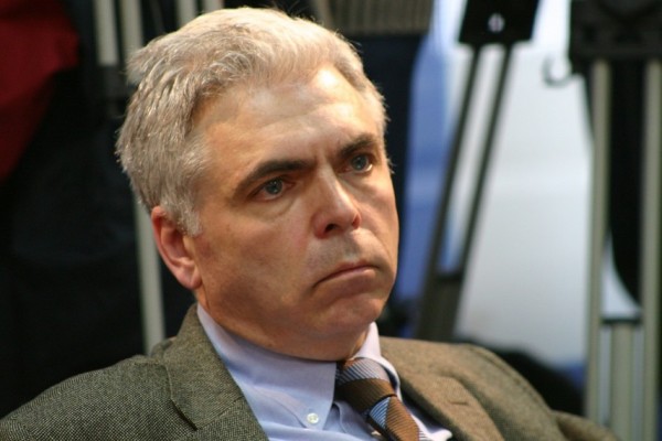 Adrian Severin s-a predat la Poliția Capitalei; el va executa pedeapsa la Penitenciarul Rahova