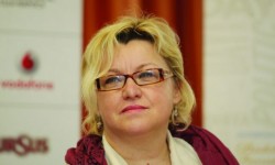 Ministrul Culturii – Corina Șuteu la Târgul de Carte Gaudeamus