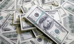 Peru: Poliția a confiscat 30 de milioane de dolari și 50.000 euro falși și a arestat 49 de persoane