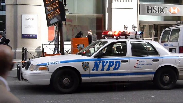 Polițiștii din New York, autorizați să poarte bărbi și turbane