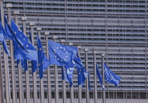 Liderii Europei Centrale cer Uniunii Europene să adopte măsuri împotriva “standardelor duble” folosite de producătorii de alimente