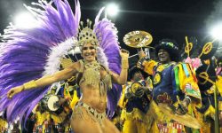 Vineri se dă startul Carnavalului de la Rio, care în acest an are rolul de a-i face pe oameni să uite de criză