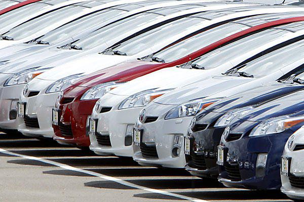 DRPCIV: Numărul vehiculelor noi înmatriculate în România s-a majorat cu aproape 50%, în februarie