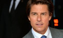 Noua iubită a lui Tom Cruise este cu 25 de ani mai tânără ca el