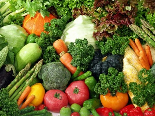 Petre Daea: Producătorii legumicoli trebuie să se organizeze pentru a-și putea valorifica producția