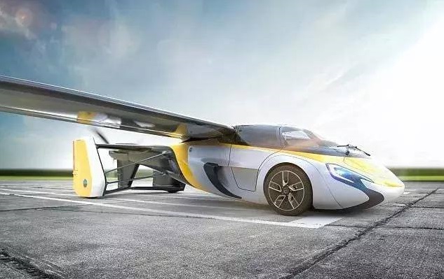 Soluția pentru lipsa infrastructurii rutiere: AeroMobil – precomanda poate fi făcută încă din acest an