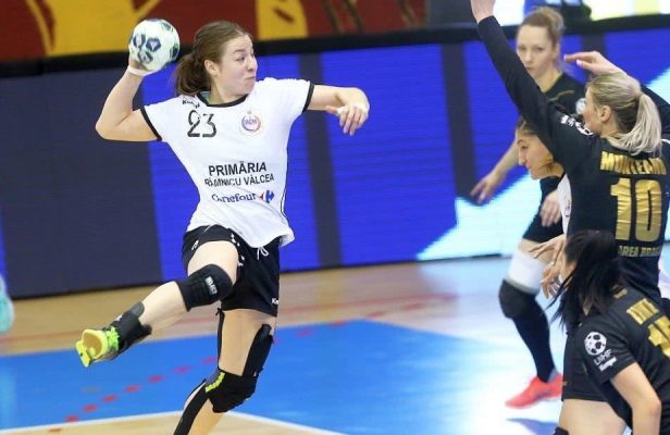 Handbal feminin: SCM Râmnicu Vâlcea continuă şirul victoriilor în Liga Naţională