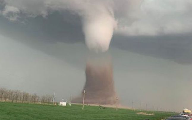 Tornadă Călăraşi: Ce a declarat ministrul Budăi despre cei afectaţi de tornadă