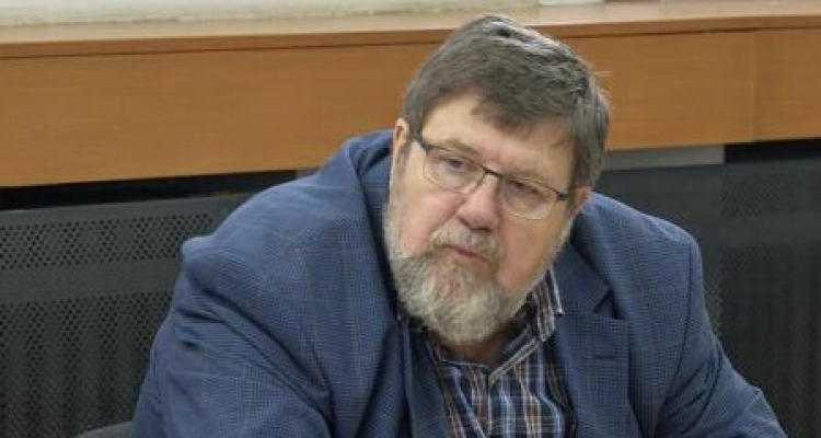 Bogdan Hossu: Legea dialogului social trebuie de urgenţă rezolvată, situaţia este critică la nivelul pieţei muncii
