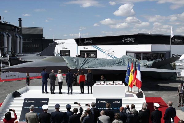 Franţa, Germania şi Spania au semnat un acord-cadru pentru construirea până în 2040 a unui avion ‘invizibil’ european