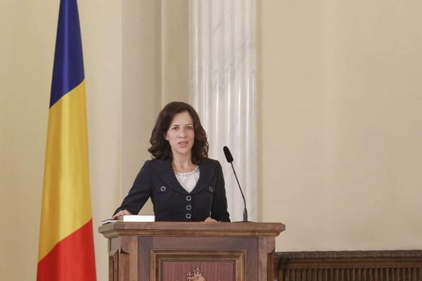 Mînzatu (MFE): Pentru 2021-2027, am vrea cel puţin un miliard de euro pe sănătate; dorim să avem buget pentru infrastructura medicală