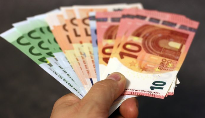 Inegalitatea veniturilor în România este mai mică decât în Spania (Eurostat)