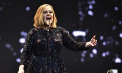 Adele a intentat divorţ de soţul său, Simon Konecki