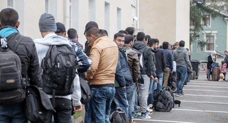 UE: Temeri privind un nou flux migratoriu în faţa ameninţării militare turce în Siria