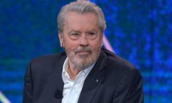 Procesul de paternitate intentat de Ari Boulogne actorului Alain Delon va începe în decembrie