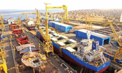 Sindicatele cer condiţii mai bune de pensionare şi de sănătatea muncii pentru lucrătorii din industria navală