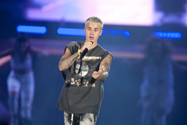 Justin Bieber a anunţat că suferă de boala Lyme