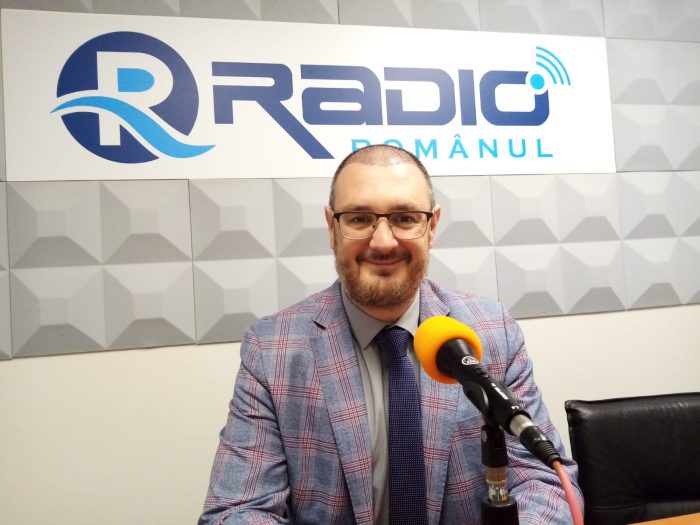La Gestoria y Abogados Corredor vei fi primit și ascultat de personal vorbitor de limba română