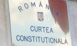 CCR: OUG privind alegerile anticipate – neconstituţională