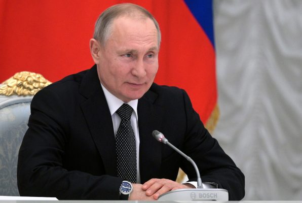 Putin s-a pregătit de întâlnirea cu Erdogan: Şi-a consolidat grupul naval din Mediterana