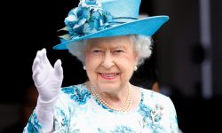 Regina Elisabeta le cere britanicilor să-şi unească eforturile într-o perioadă de “mare incertitudine şi îngrijorare”