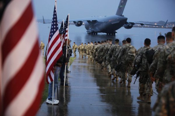 Irak: Washingtonul îşi va reduce trupele “în cursul următoarelor luni” (declaraţie comună)