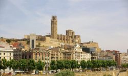 Justiţia spaniolă suspendă reintrarea în izolare a unei zone din Catalonia