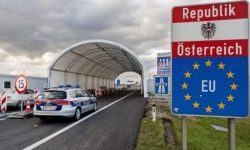 MAE – precizări privind restricţiile în Austria: Izolarea nu se aplică în cazul tranzitului fără oprire al cetăţenilor români