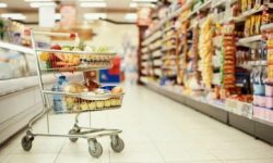 Valoarea importurilor de produse lactate, ouă şi miere, în creştere cu 25% în primul trimestru