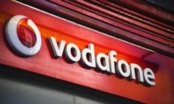 Vodafone negociază preluarea operatorului spaniol MasMovil