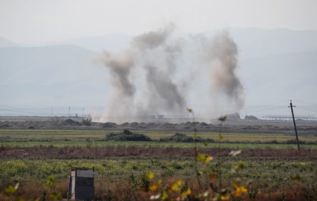 Armenia şi Azerbaidjan se acuză reciproc de încălcarea noului armistiţiu negociat la Washington