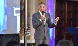 Dragoş Anastasiu: 99% din pontajele pentru angajaţi sunt făcute la mişto