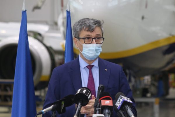 Ministrul Economiei: În programul de guvernare nu vorbim de tăierea salariilor bugetarilor; îngheţarea salariilor demnitarilor se va întâmpla cu certitudine