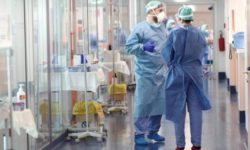 Radu Vasile (FSS): Medicilor care nu sunt infecţionişti le e frică să trateze bolnavii de covid, pentru că asigurarea de malpraxis nu e valabilă