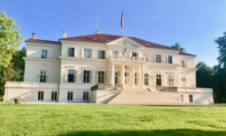 Familia Regală va petrece Crăciunul şi Anul Nou la Săvârşin