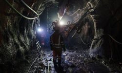 Hunedoara: Minerii din subteranul exploatării Lupeni, dispuşi să intre în greva foamei