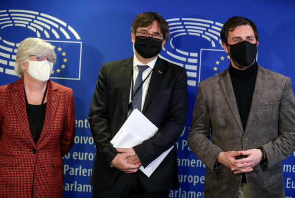 Parlamentul European va vota ridicarea imunităţii lui Carles Puigdemont în martie