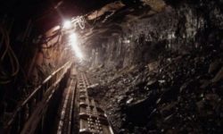 Suceava: Mineri de la Sucursala Crucea a Companiei Naţionale a Uranului, blocaţi în subteran pentru că nu şi-au primit salariile