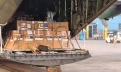 DSU: Echipamente medicale pentru gestionarea cazurilor grave de COVID-19 trimise Indiei au ajuns la New Delhi