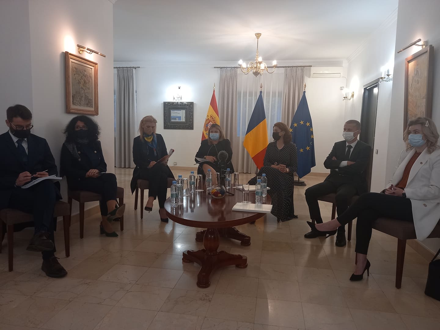 Oana Ursache Consulatele României din Spania lucrează în flux maxim! 1