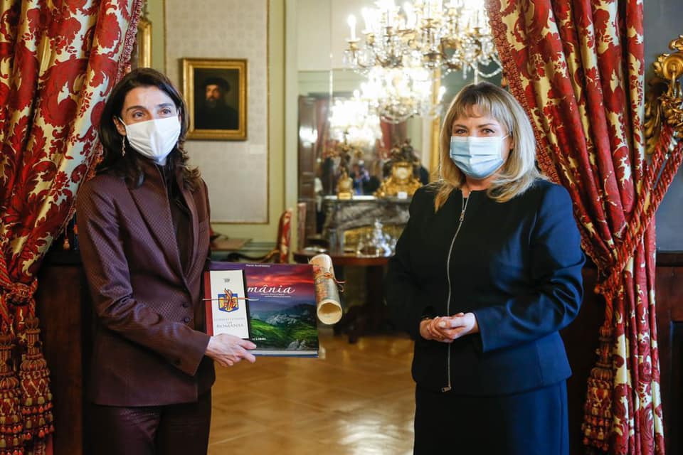 Președintele Senatului, doamna Anca Dragu, însoțită de o delegație parlamentară, efectuează o vizită oficială în Spania 1